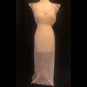 NEW Vintage Nylon Gown Size 34
